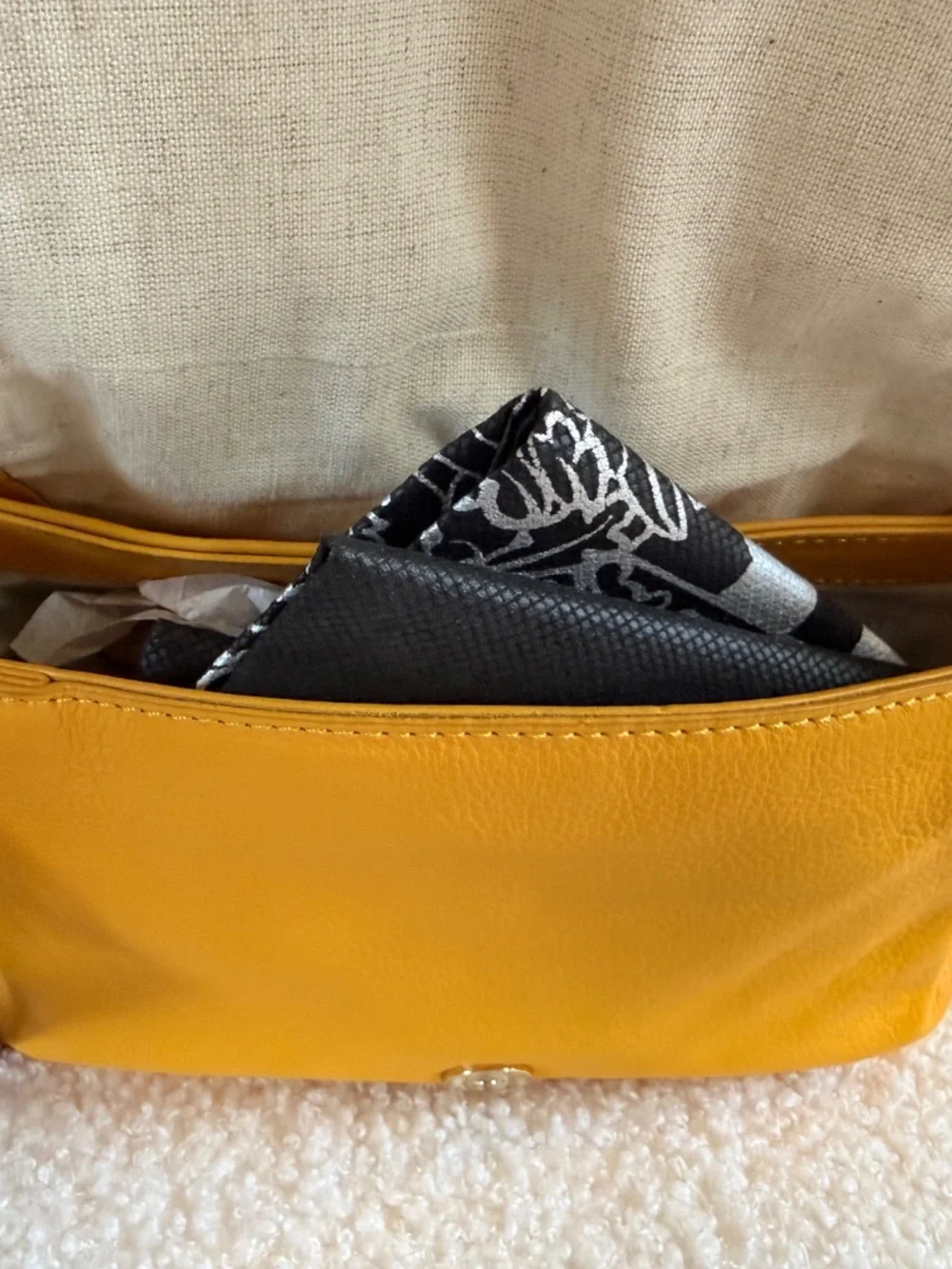 NWT ✨ Vince Camuto 